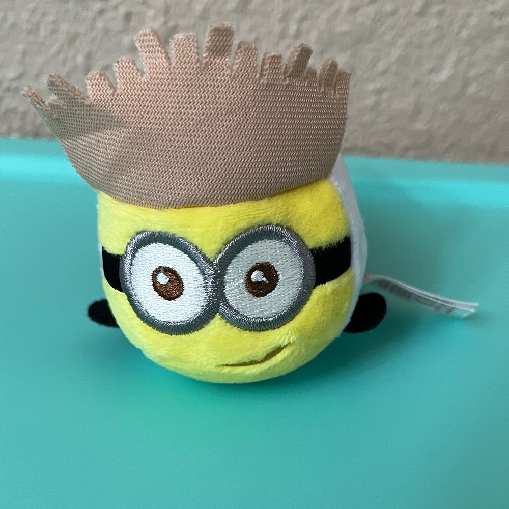 Ty Yellow Minion Plush with Brown Hair and Gray Goggles